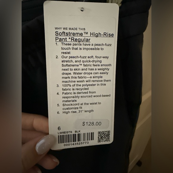 NWT Lululemon Softstreme Pant - Picture 4 of 4